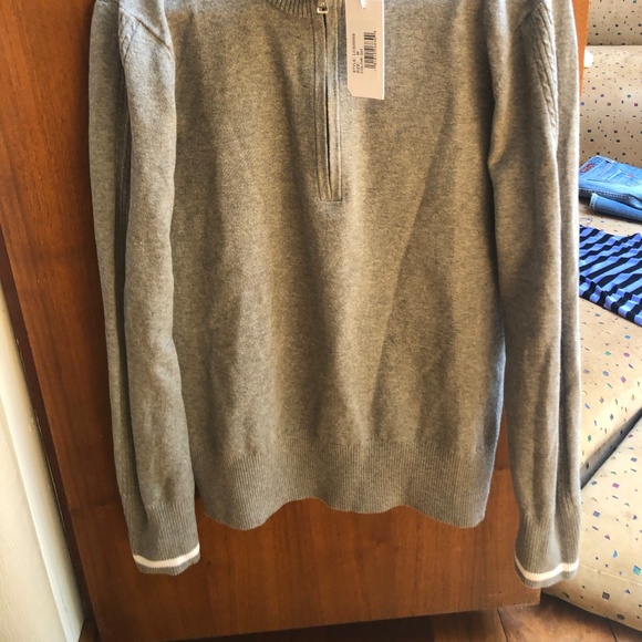 Sweater - Picture 2 of 3